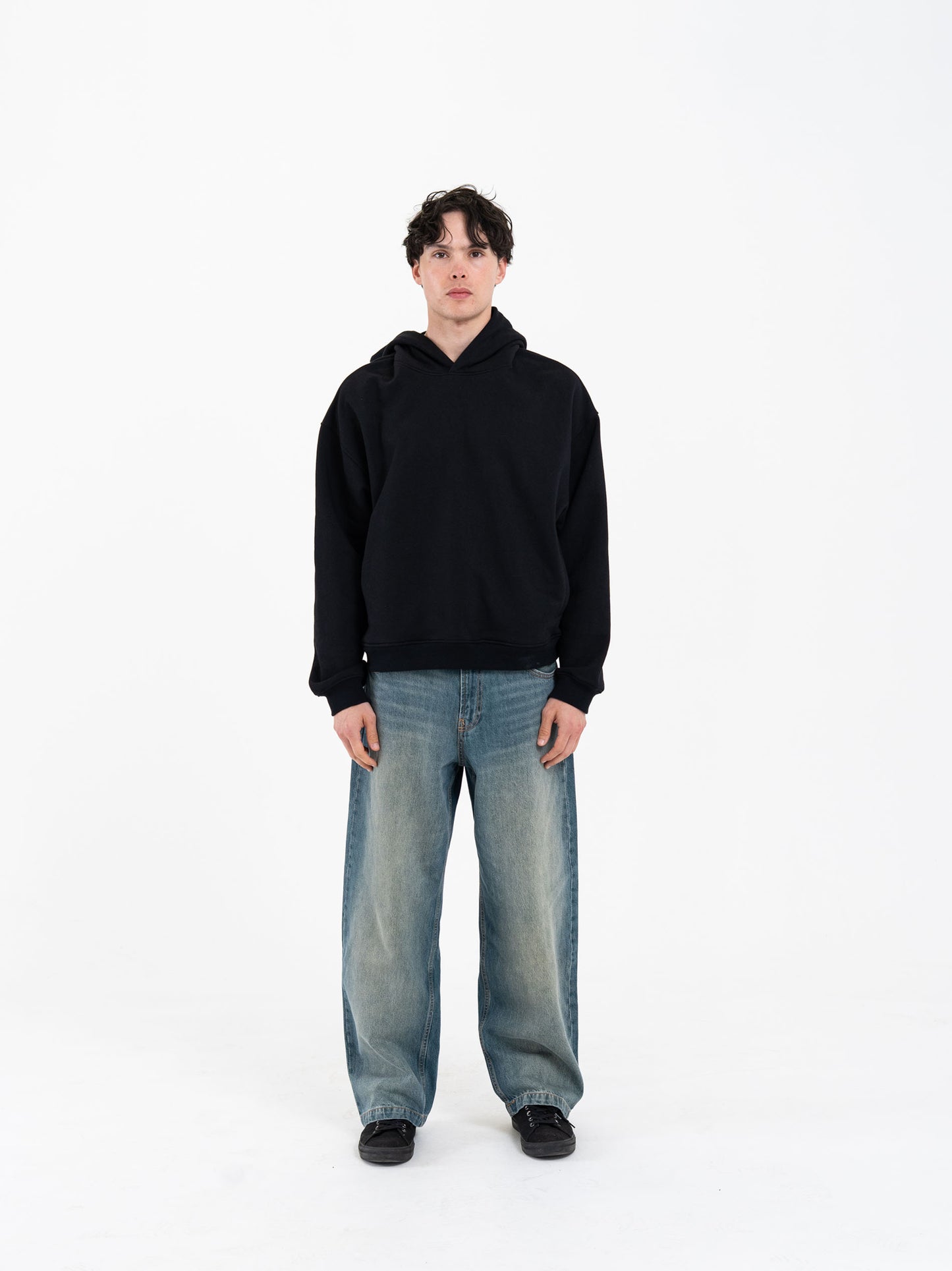 Cropped Heavyweight Black Hoodie